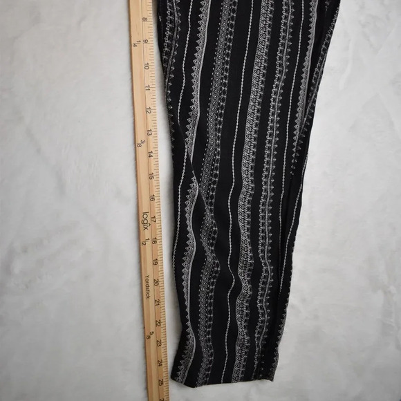 Jessica Simpson Tribal Ankle Pants Sz M Pull On Elastic Waist Pull On Neutral - Picture 14 of 16